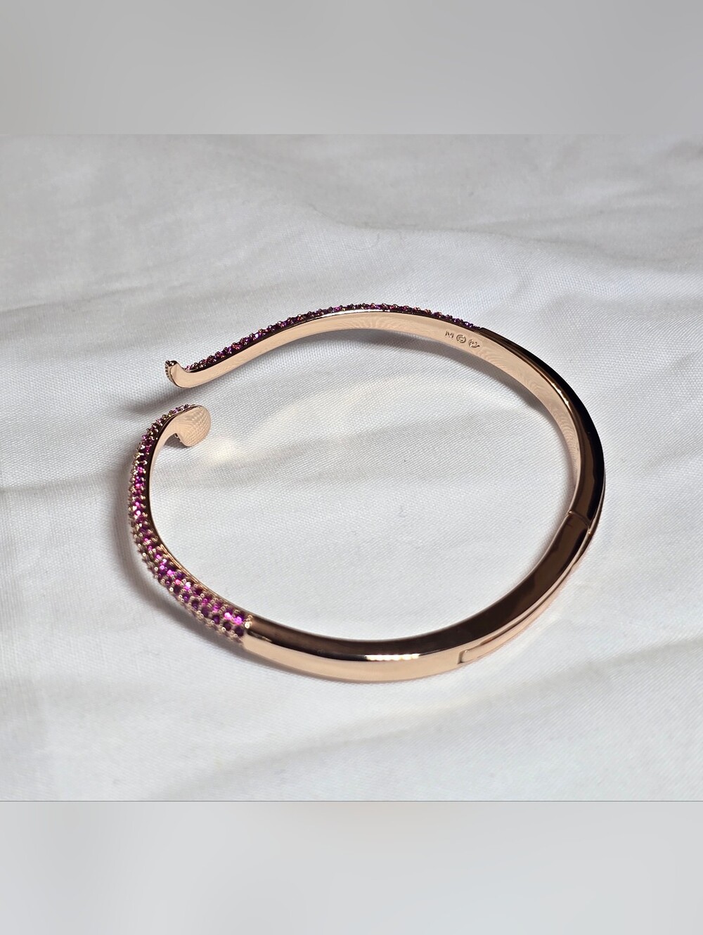 Swarovski Leslie Snake Bangle – Rose Gold Tone, Fuchsia Crystal Pavé - Picture 4 of 8